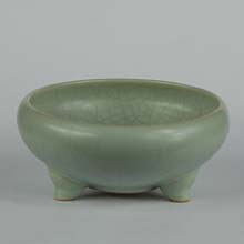 Ru Kiln Ding Li Tea Cup