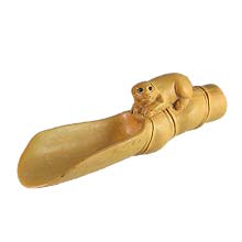 Boar Tea Scoop